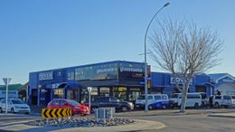 2310940_1.jpg