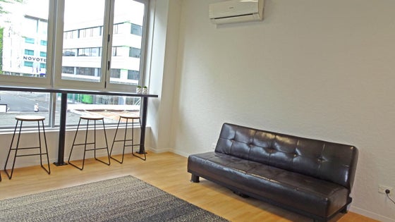 2312190_2.jpg