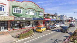 2312523_1.jpg