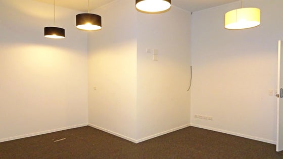 2313658_3.jpg