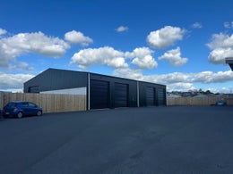 2315892_1.jpg