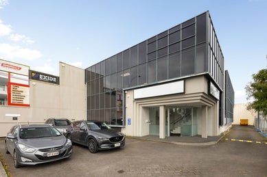 2316294_1.jpg