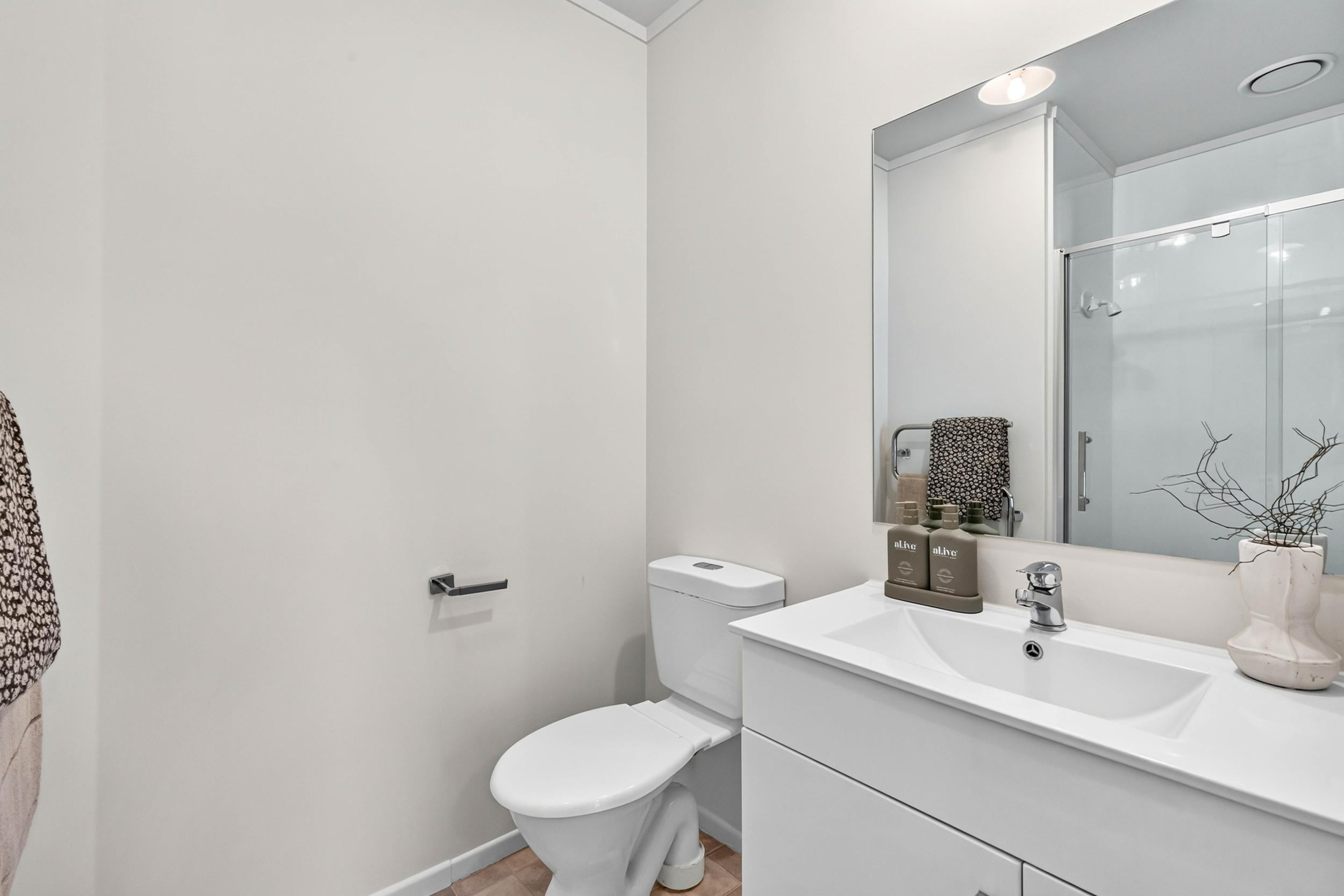 Photo 18 of 17 MacFarlane Street, Hamilton East, Hamilton