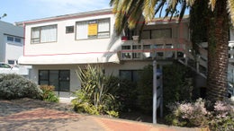 2450248_1.jpg