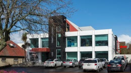 2450582_1.jpg