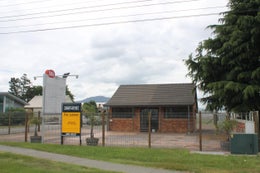 2451332_1.jpg