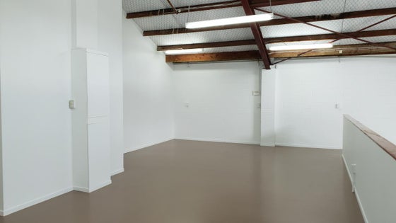 2500206_3.jpg