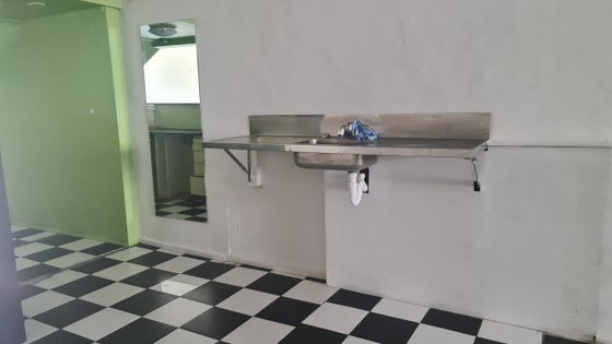 2502296_3.jpg
