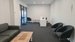 2502734_1.jpg
