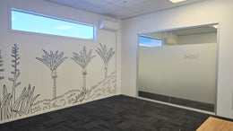 2505207_1.jpg