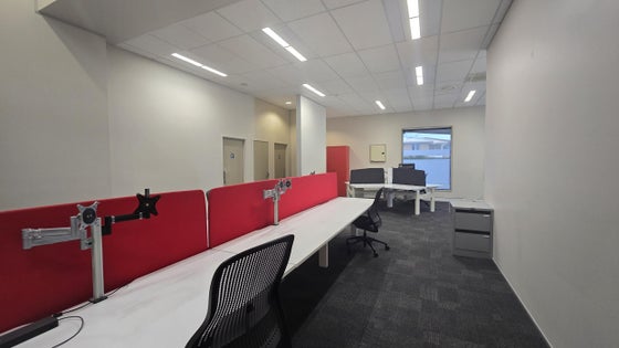 2505438_3.jpg