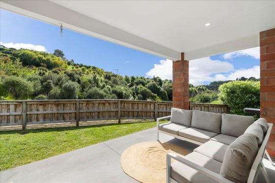 2505597_2.jpg