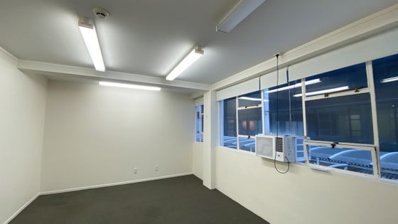 2505904_2.jpg