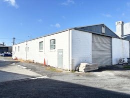 2505927_1.jpg