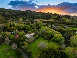 2505960_1.jpg