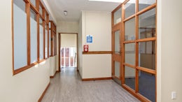 2574573_1.jpg
