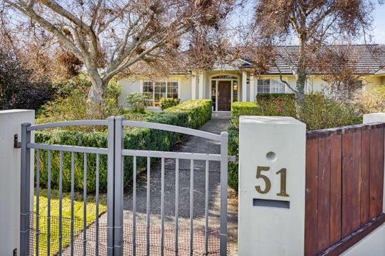 2602646_2.jpg