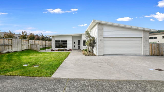 Residential Offers Enquiries Over Nz$1,450,000: 69 Montgomery Crescent 