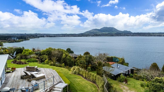 Residential Auction: 757 Acacia Bay Road, Acacia Bay, Taupō | Bayleys