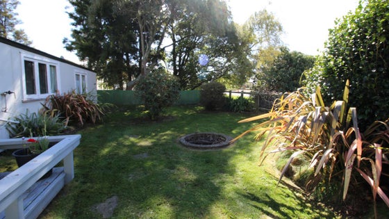 2700222_2.jpg