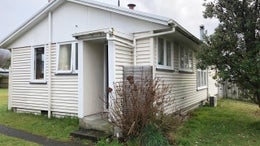 2700768_1.jpg