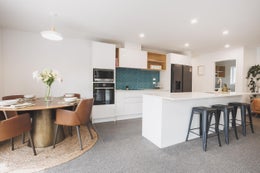 2701503_1.jpg