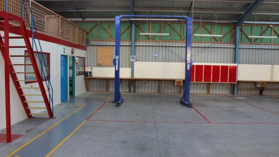 27500044_3.jpg