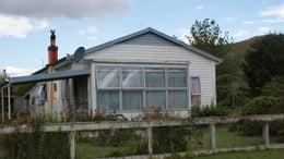 2750380_1.jpg