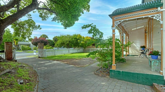 2752426_3.jpg