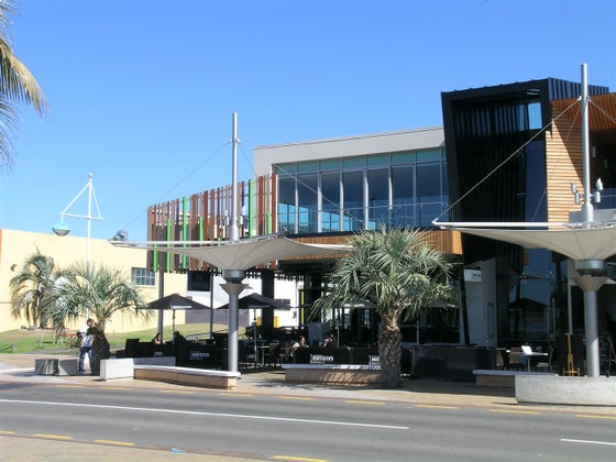 2835516_2.jpg
