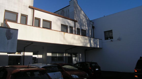 2850956_2.jpg