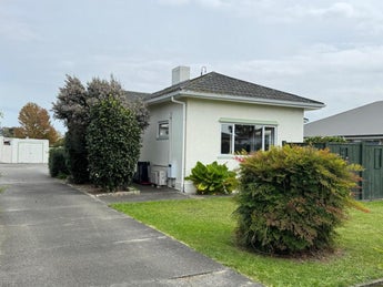 2852198_1.jpg