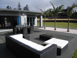 293736_1.jpg