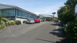 3000476_1.jpg