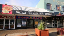 3050862_1.jpg