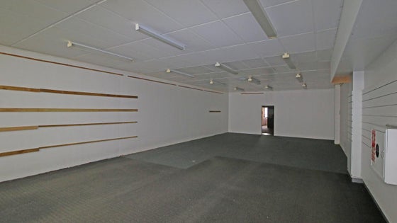 3050862_3.jpg