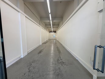 3053049_1.jpg
