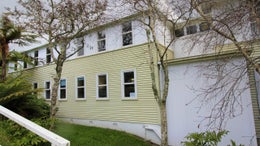 3251935_1.jpg
