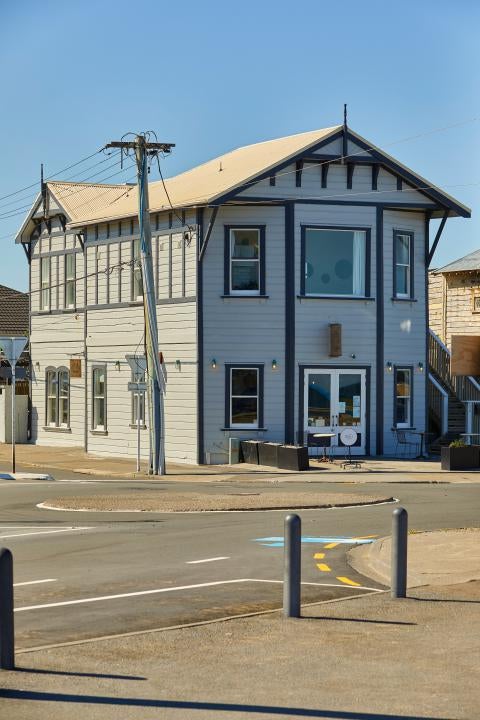 Commercial For Sale by Negotiation: 219 Onepu Road, Lyall Bay
