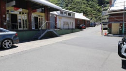 3253636_1.jpg
