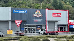 3253819_1.jpg