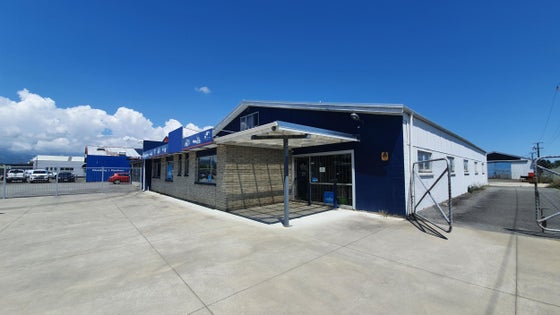 3255384_3.jpg