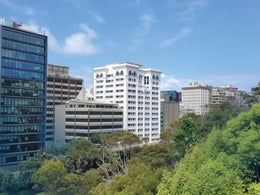 3258046_1.jpg