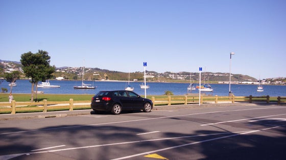 3300647_2.jpg