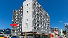 3300911_1.jpg