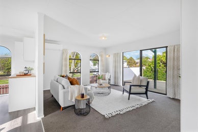 3361990_1.jpg