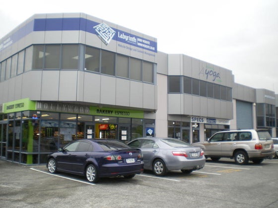 374510_2.jpg