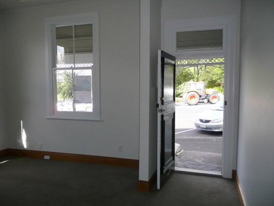 376450_2.jpg
