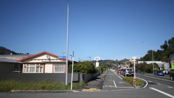 4001909_2.jpg
