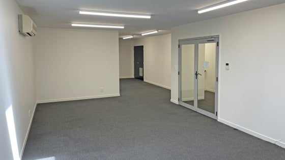 4003626_2.jpg
